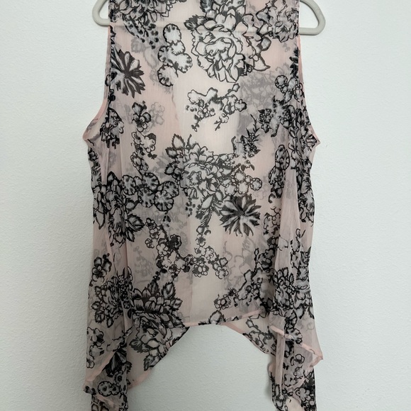 Sheer pink and black hi lo vest from Chicos - Picture 6 of 8